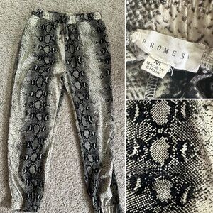 Promesa snakeskin, print jogger, pants size medium #7A